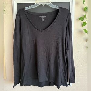 American Eagle Outfitters Black Long Sleeve Tee